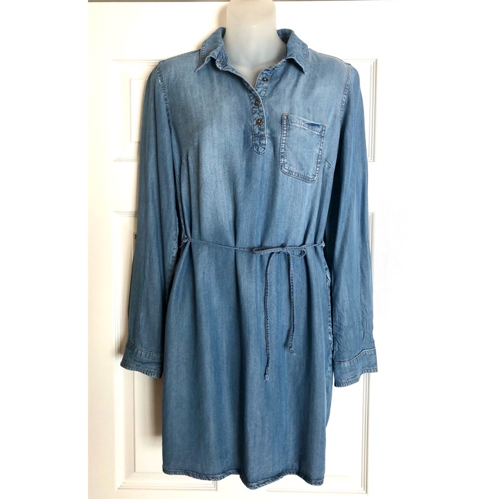 Maurices Denim Long Sleeved Shirt Dress with Tie Belt